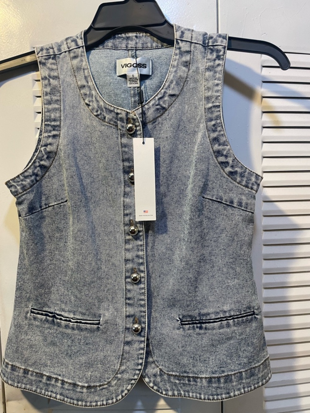 Vigoss Light Acid Wash Blue Denim Button Vest